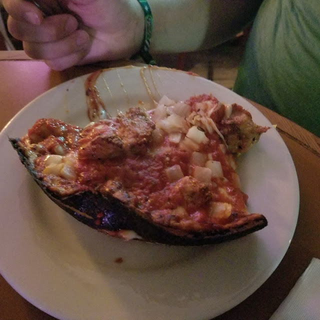 Pequod's Pizza thumb 9